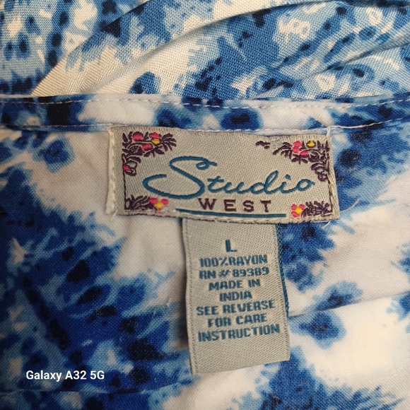 Studio West Women Size  L Blue and White Geometric Midi Dress - Picture 15 of 15